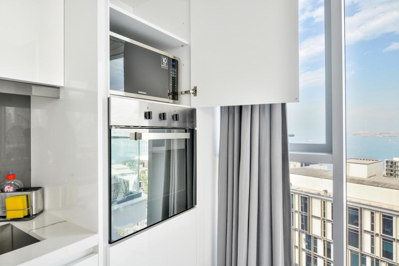 Luxurious 3 Bedroom W Maidroom In Bluewaters Island 두바이 외부 사진