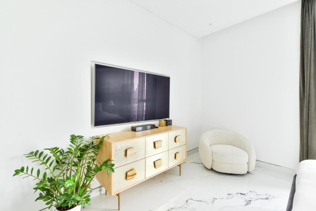Luxurious 3 Bedroom W Maidroom In Bluewaters Island 두바이 외부 사진